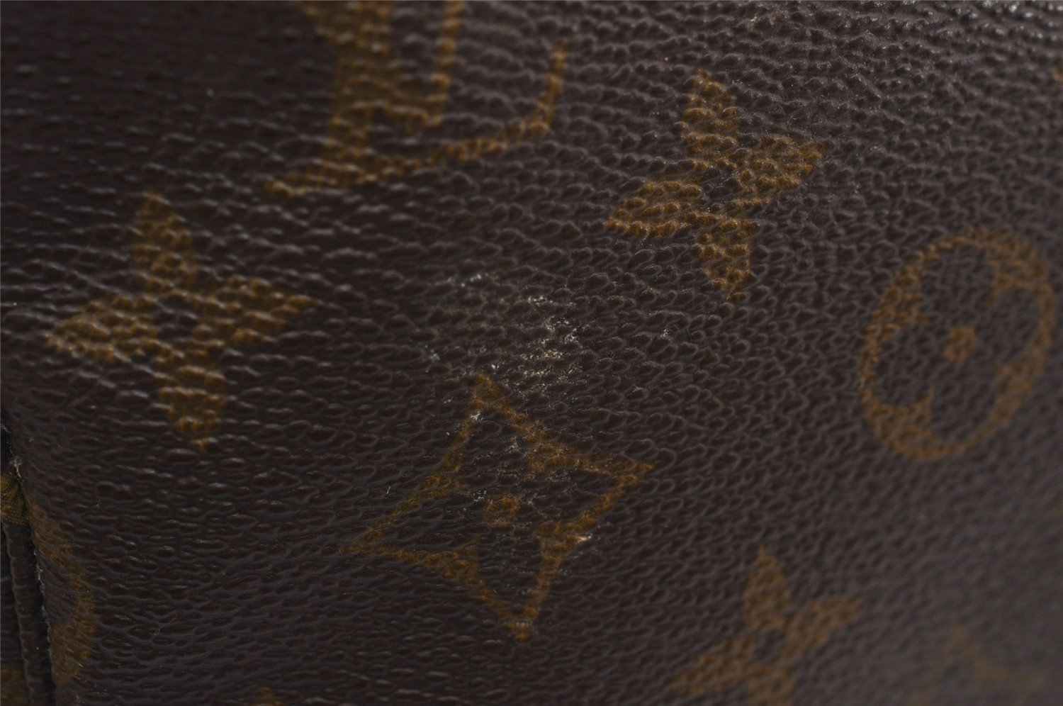 Auth Louis Vuitton Monogram Trousse Toilette 23 Clutch Hand Bag Old Model 1508K