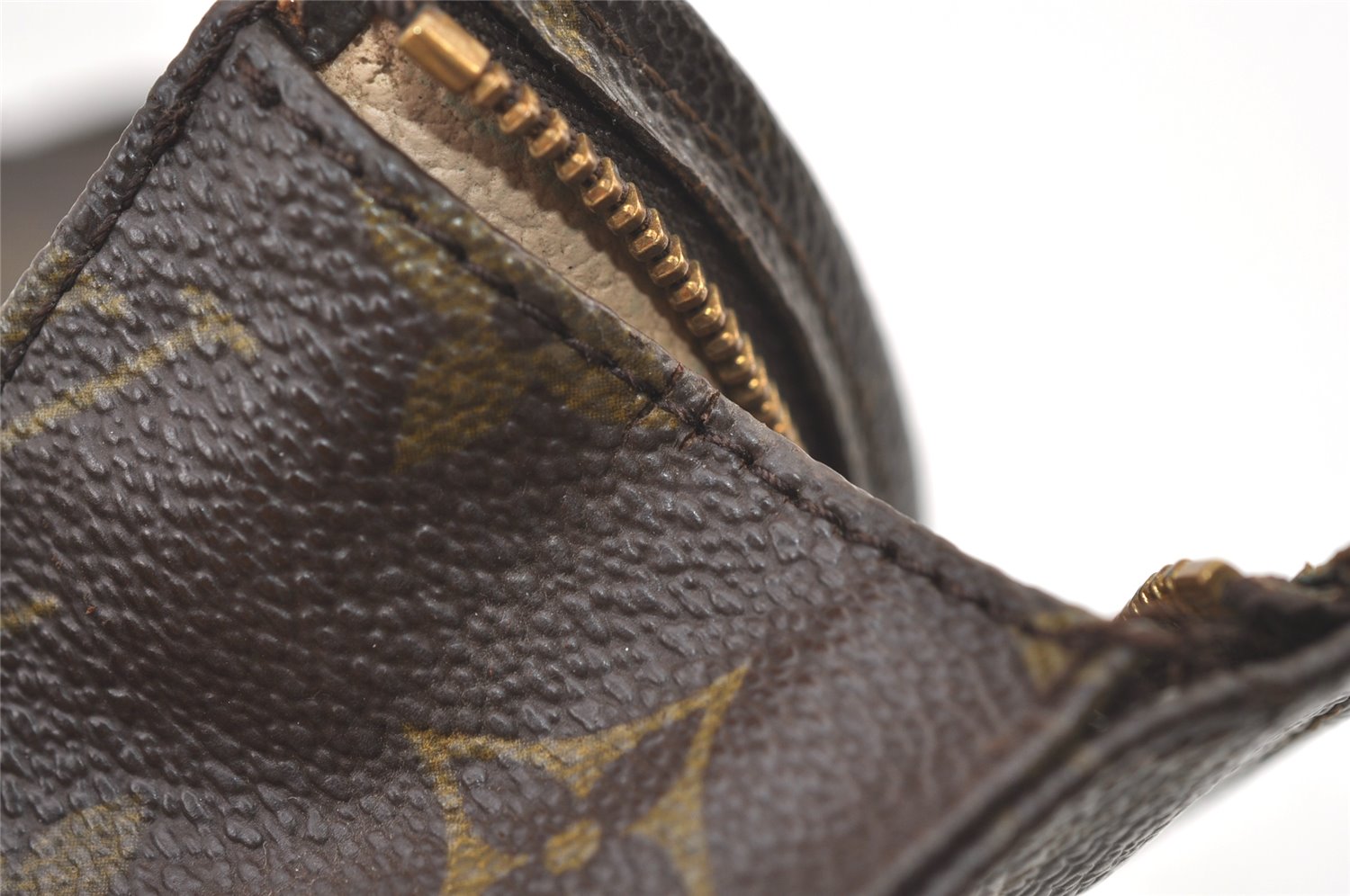 Authentic Louis Vuitton Monogram Poche Toilette 26 M47542 Cosmetics Pouch 1509K