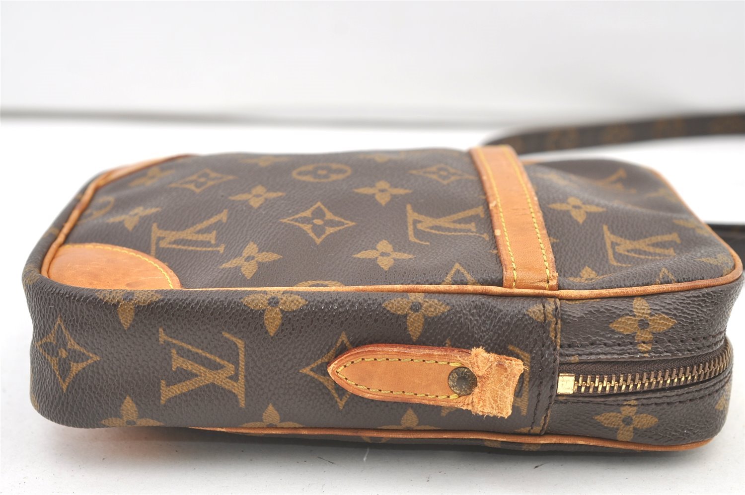 Authentic Louis Vuitton Monogram Danube Shoulder Crossbody Bag M45266 Junk 1510K