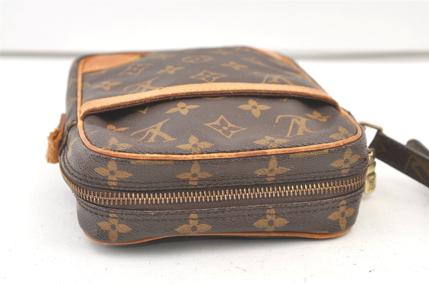 Authentic Louis Vuitton Monogram Danube Shoulder Crossbody Bag M45266 Junk 1510K