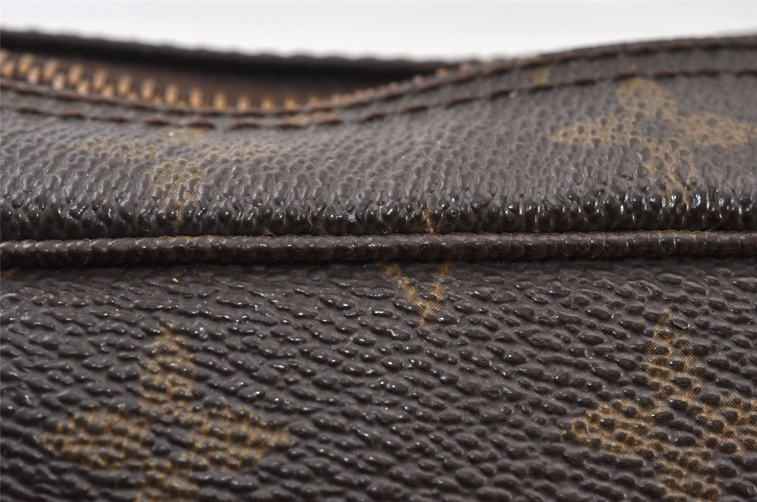 Auth Louis Vuitton Monogram Trousse Toilette 23 Clutch Bag M47524 LV Junk 1511K