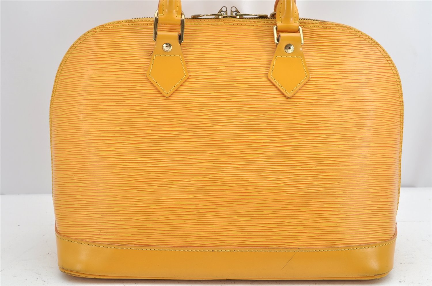 Authentic Louis Vuitton Epi Alma PM Hand Bag Yellow M52149 LV 1512K