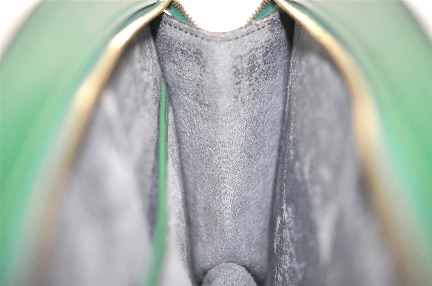 Authentic Louis Vuitton Epi Trousse Crete Clutch Bag Green M48407 LV Junk 1513I