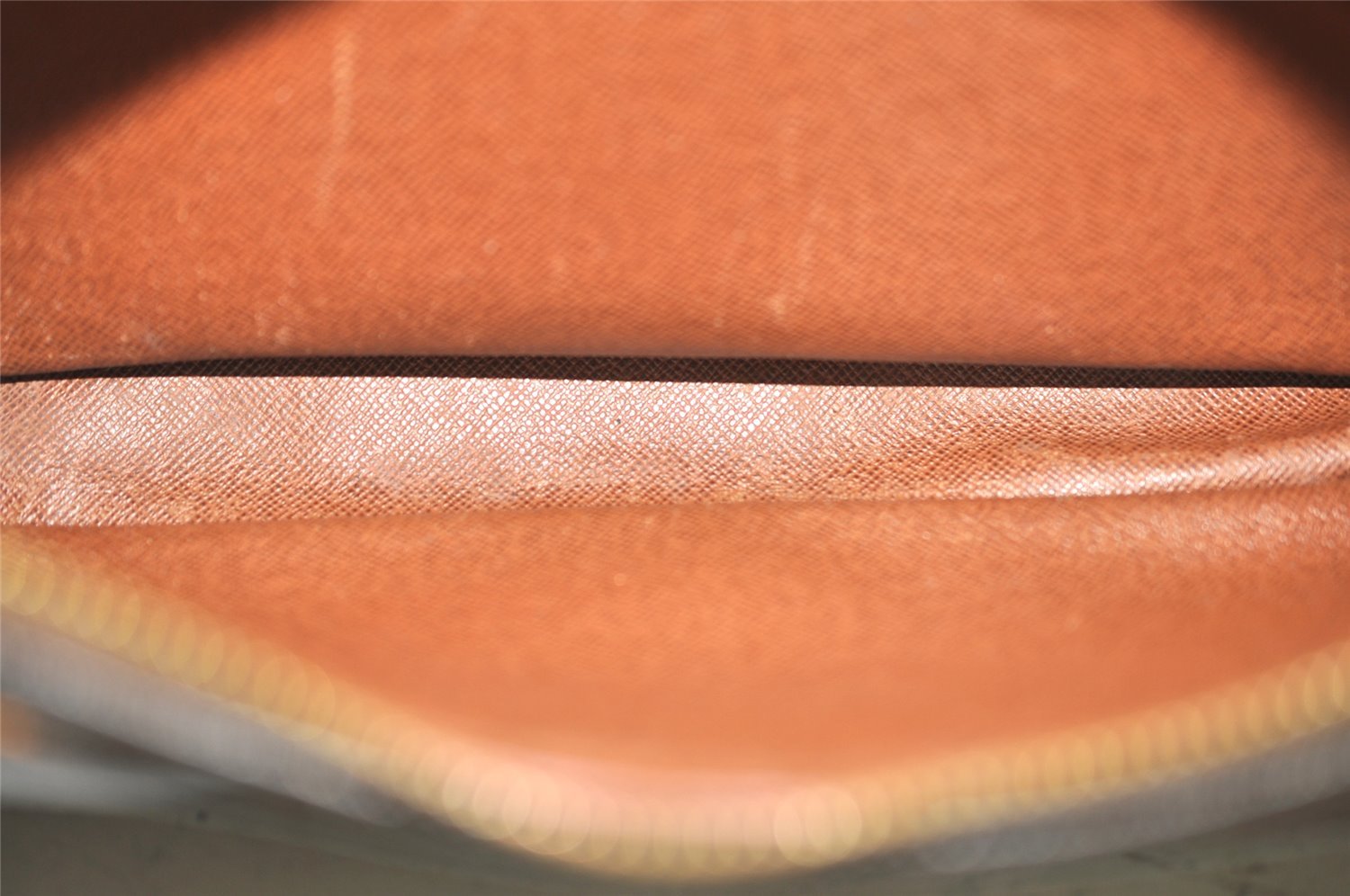 Authentic Louis Vuitton Monogram Nile Shoulder Cross Body Bag M45244 LV 1516I