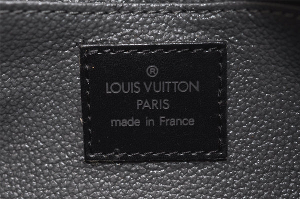 Authentic Louis Vuitton Epi Dauphine Cosmetic Pouch Black M48442 LV 1517K