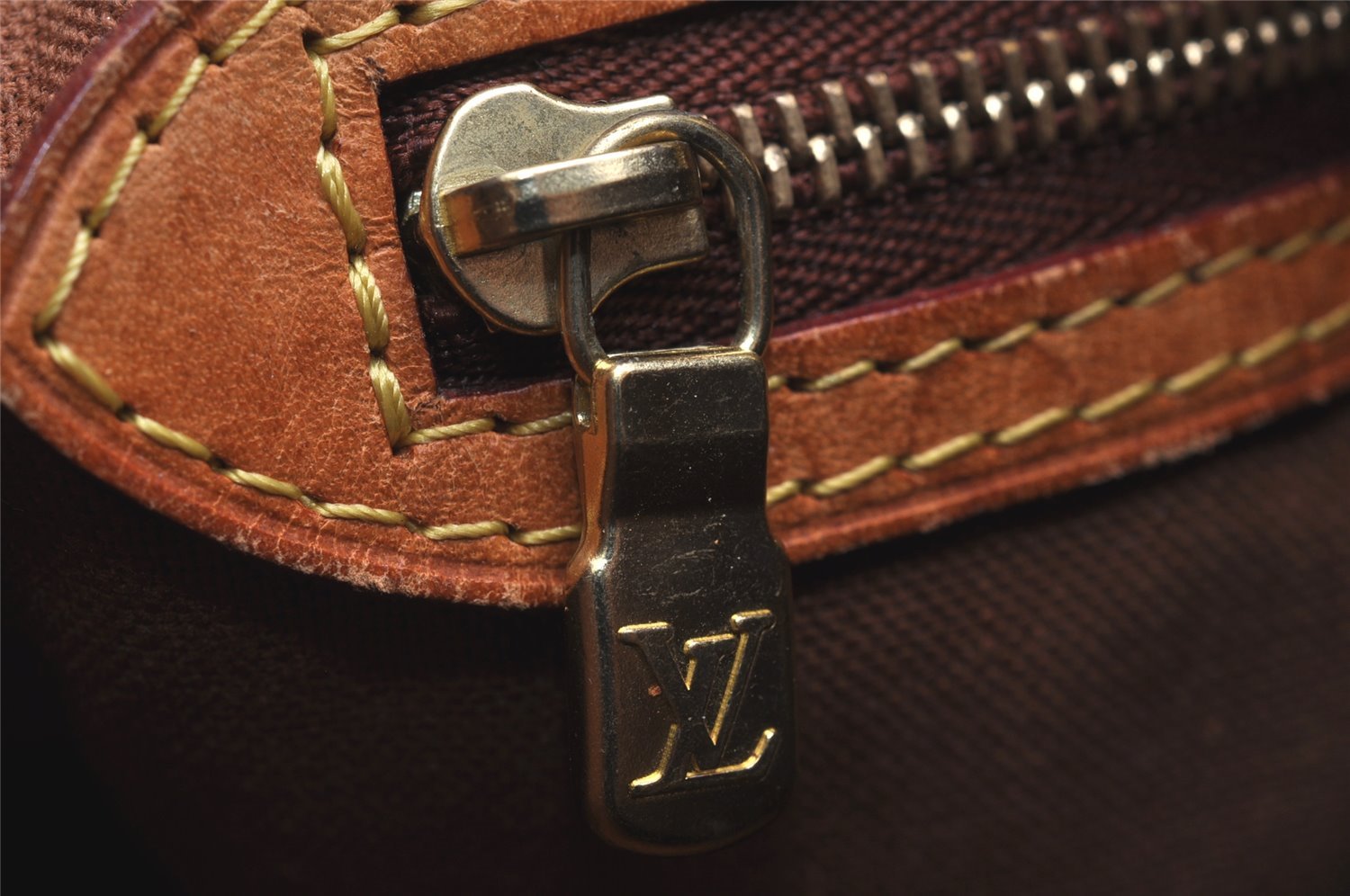 Auth Louis Vuitton Monogram Batignolles Horizontal Tote Bag M51154 LV Junk 1519I