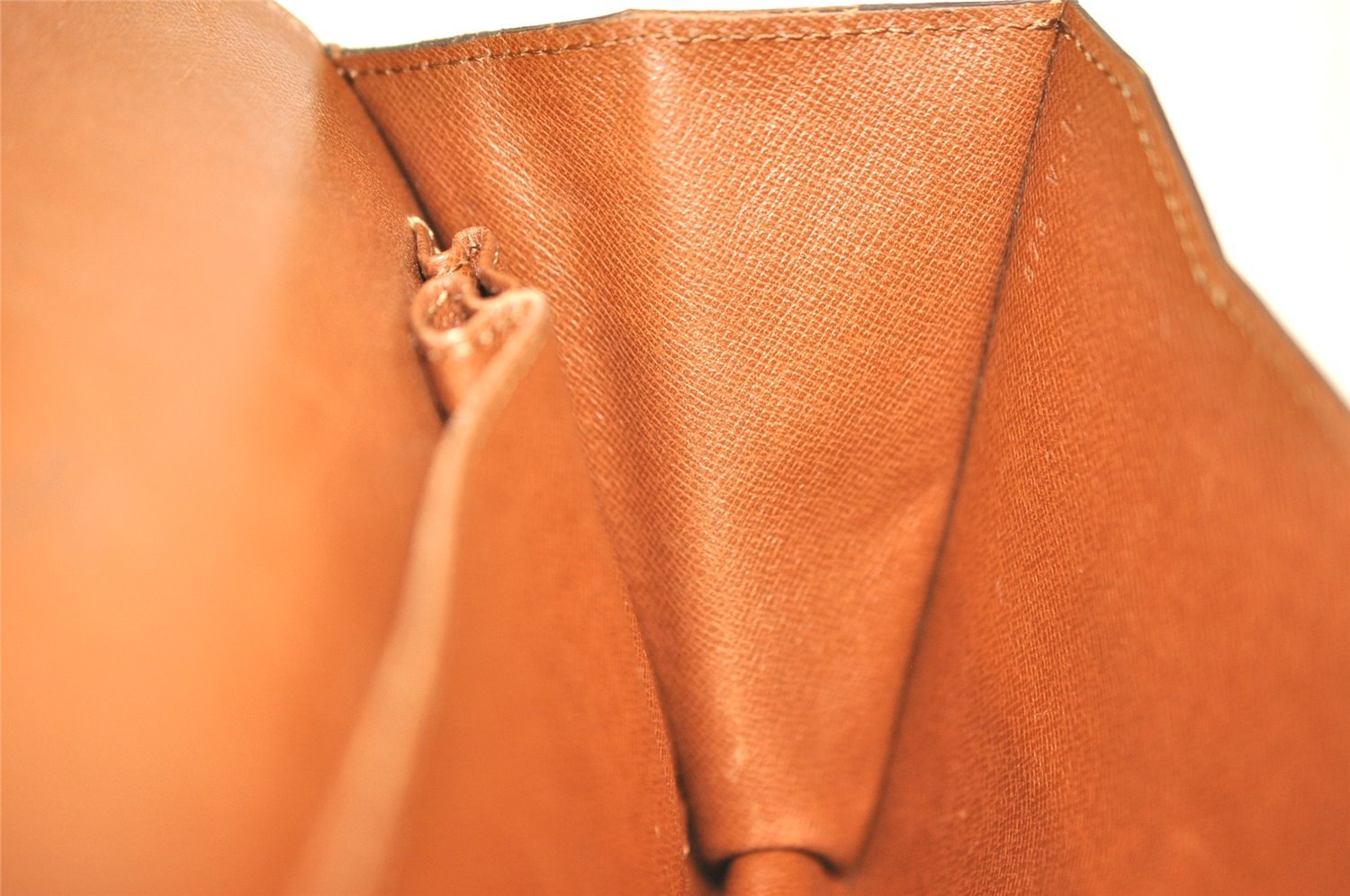 Authentic Louis Vuitton Monogram Chaillot Clutch Bag M51788 LV 1520I