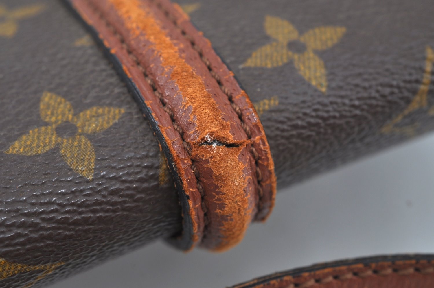 Authentic Louis Vuitton Monogram Sac Vendome Shoulder Cross Bag Old Model 1525I