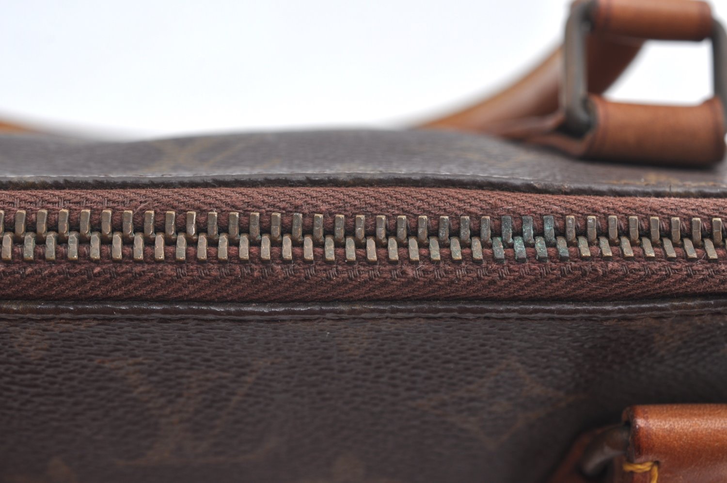 Authentic Louis Vuitton Monogram Sac Trico Hand Bag Old Model LV 1526I