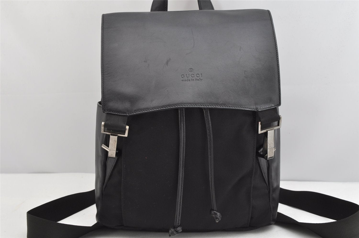 Authentic GUCCI Vintage Drawstring Backpack Nylon Leather 0030233 Black 1529K