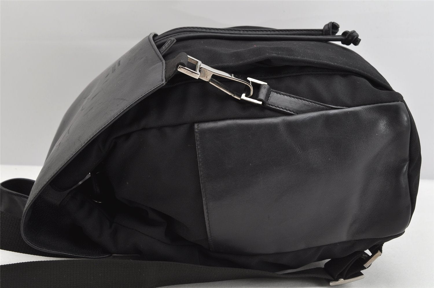 Authentic GUCCI Vintage Drawstring Backpack Nylon Leather 0030233 Black 1529K