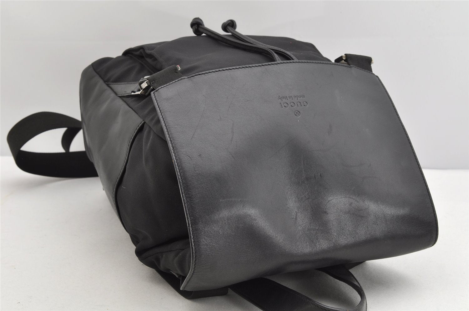 Authentic GUCCI Vintage Drawstring Backpack Nylon Leather 0030233 Black 1529K