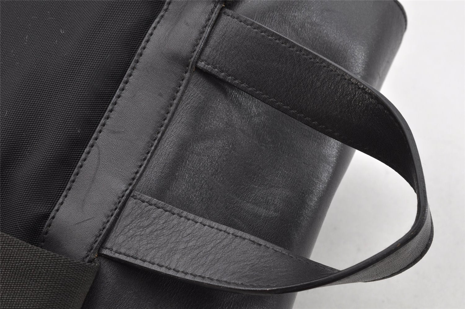 Authentic GUCCI Vintage Drawstring Backpack Nylon Leather 0030233 Black 1529K