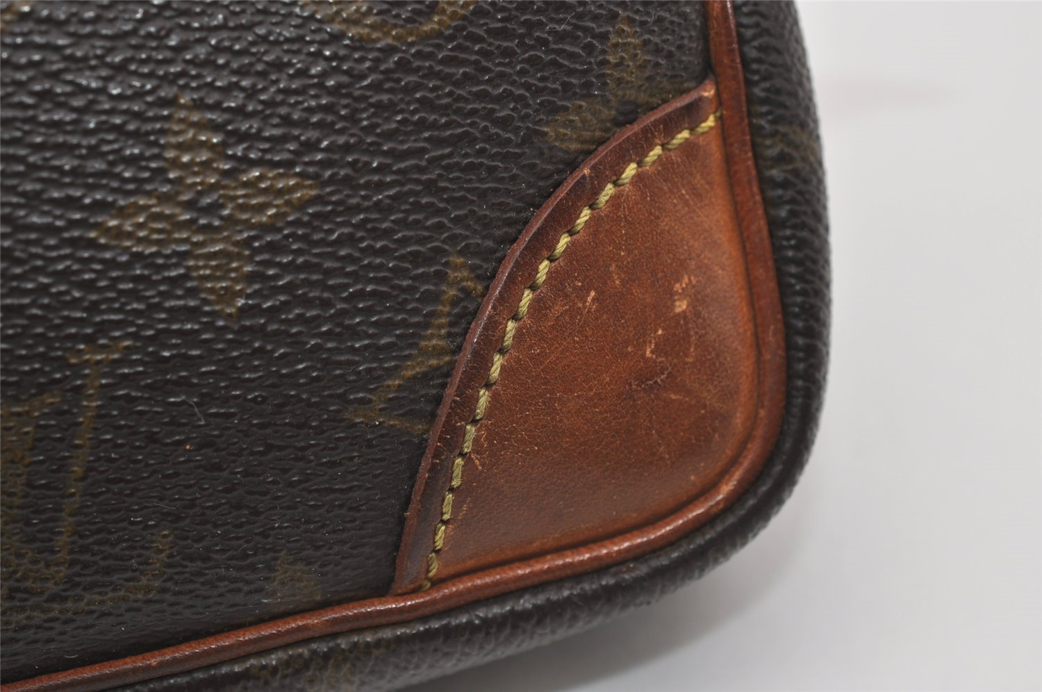 Authentic Louis Vuitton Monogram Marly Dragonne PM M51827 Clutch Bag Junk 1533I