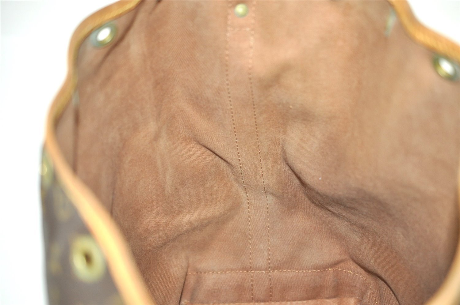 Authentic Louis Vuitton Monogram Noe Shoulder Drawstring Bag M42224 LV 1544I