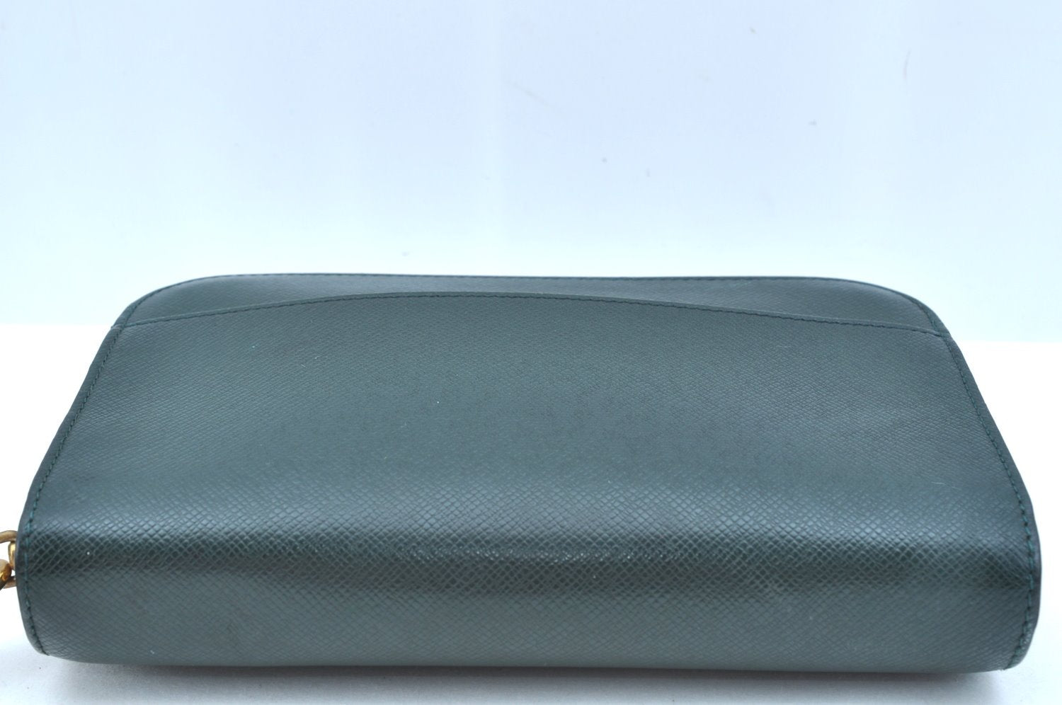 Authentic Louis Vuitton Taiga Baikal Clutch Bag Green M30184 LV 1548I