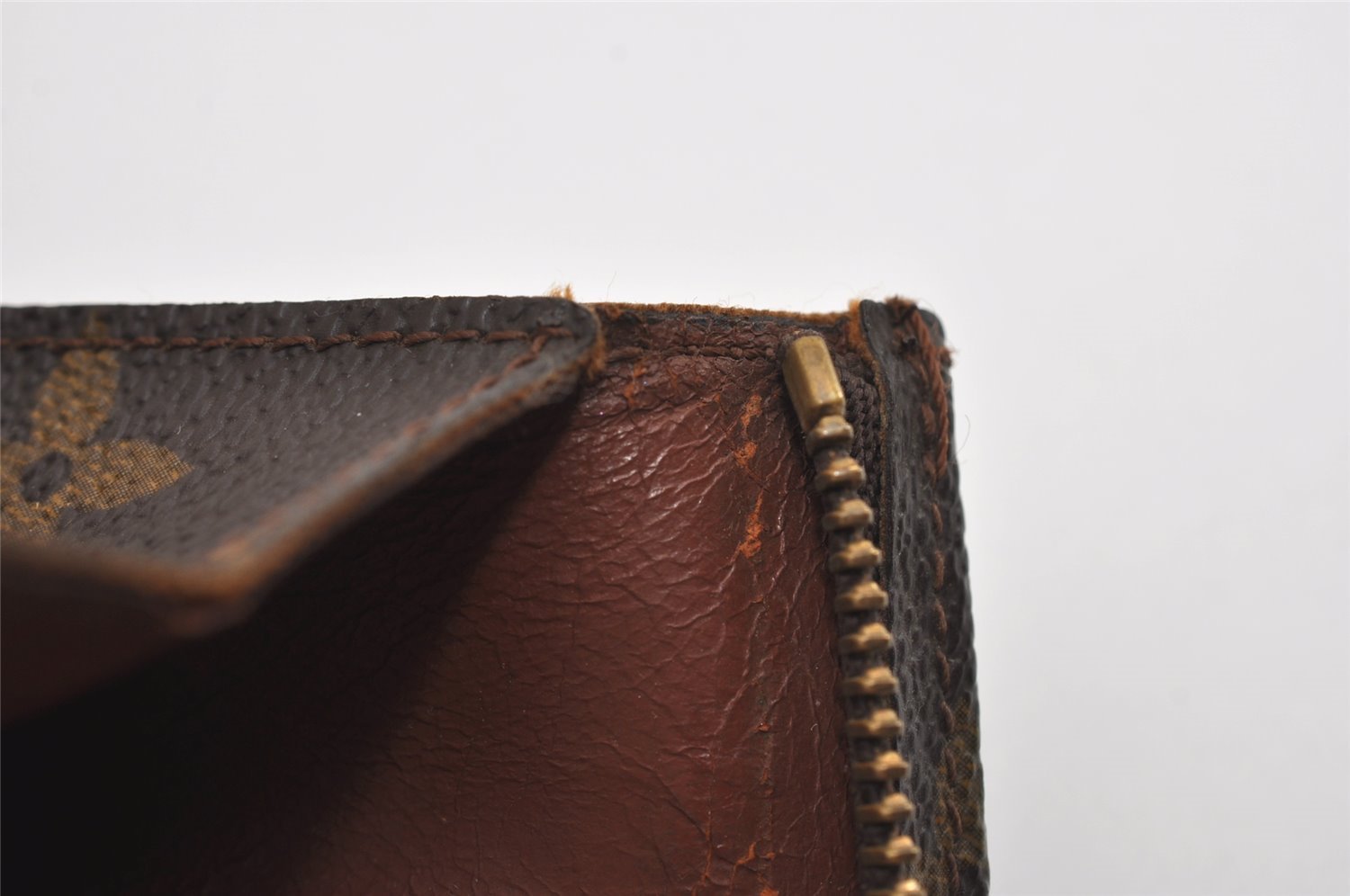 Auth Louis Vuitton Monogram Poche Toilette 26 Cosmetics Pouch Old Model LV 1550I