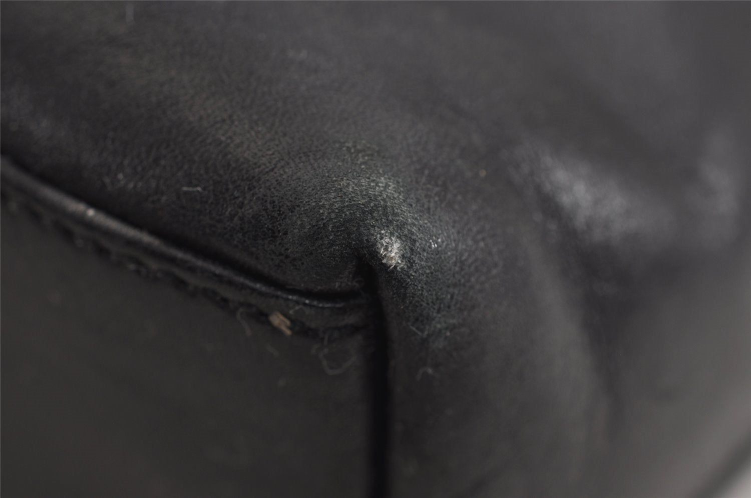 Authentic GUCCI Vintage Shoulder Bag Purse Leather Black 1552J