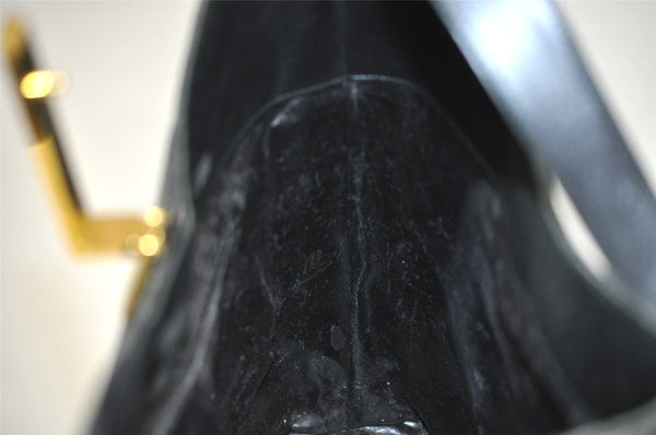 Authentic GUCCI Vintage Shoulder Bag Purse Leather Black 1552J