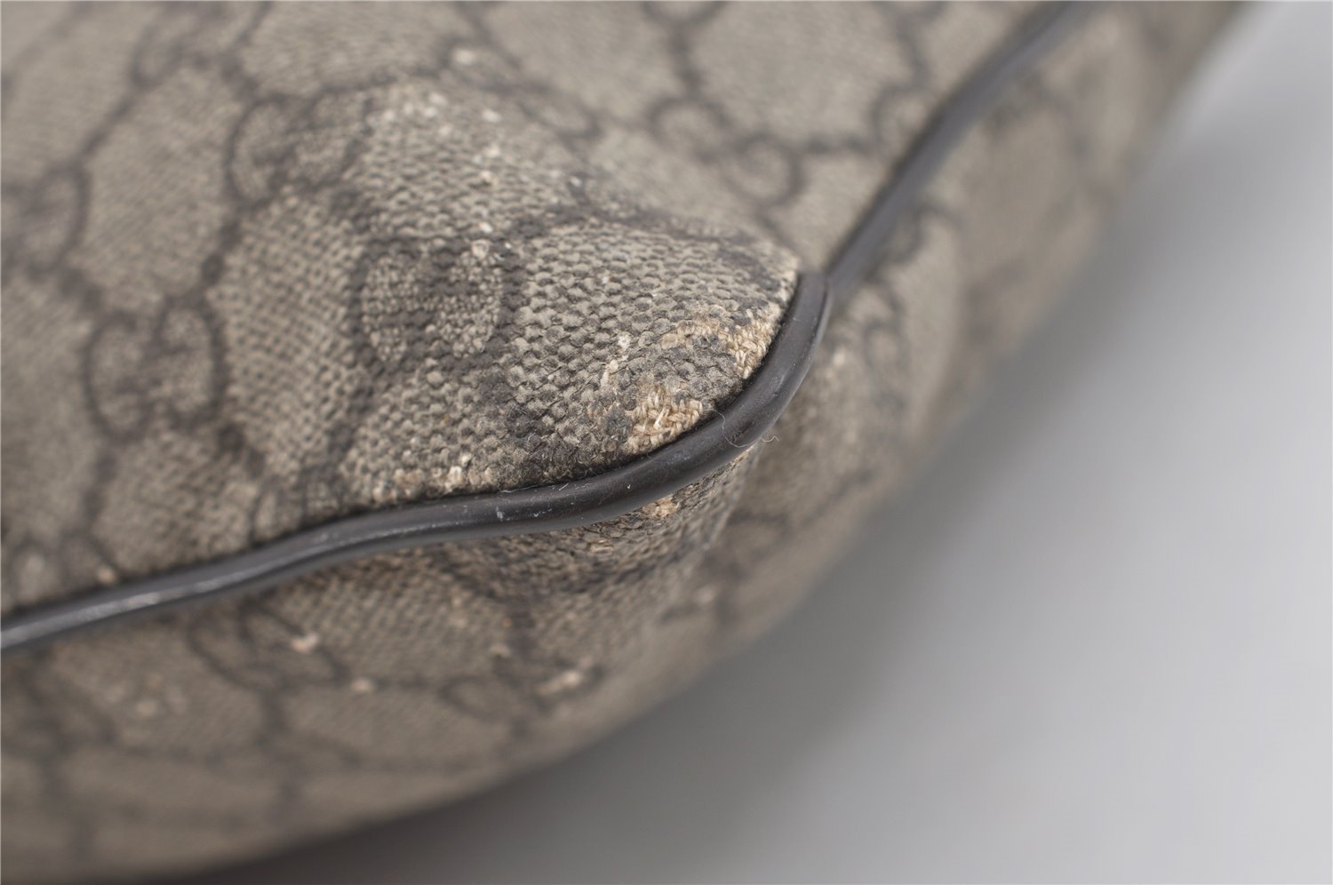 Authentic GUCCI Shoulder Cross Body Bag GG PVC Leather 141626 Brown 1553J