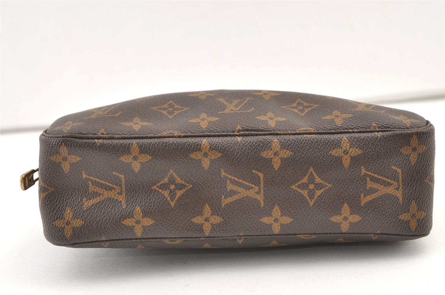 Auth Louis Vuitton Monogram Trousse Toilette 23 Clutch Hand Bag M47524 LV 1553K