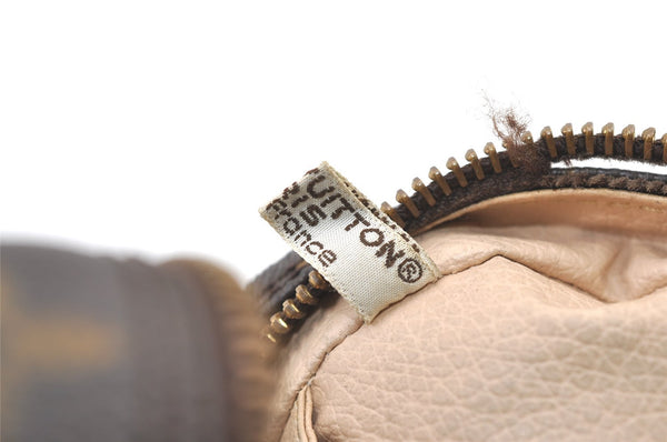 Auth Louis Vuitton Monogram Trousse Toilette 23 Clutch Hand Bag M47524 LV 1553K