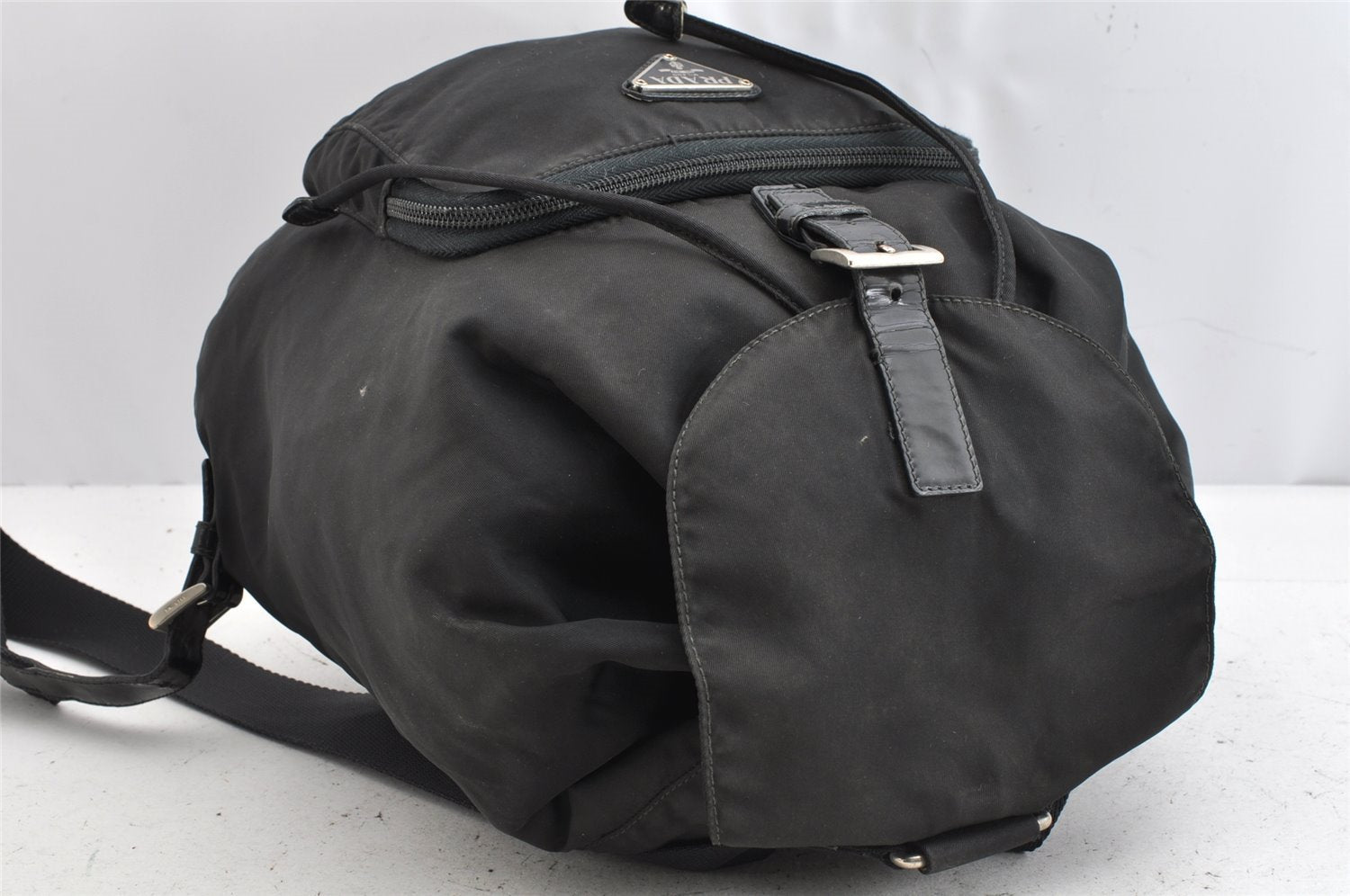 Authentic PRADA Vintage Nylon Leather Drawstring Backpack Black 1555K
