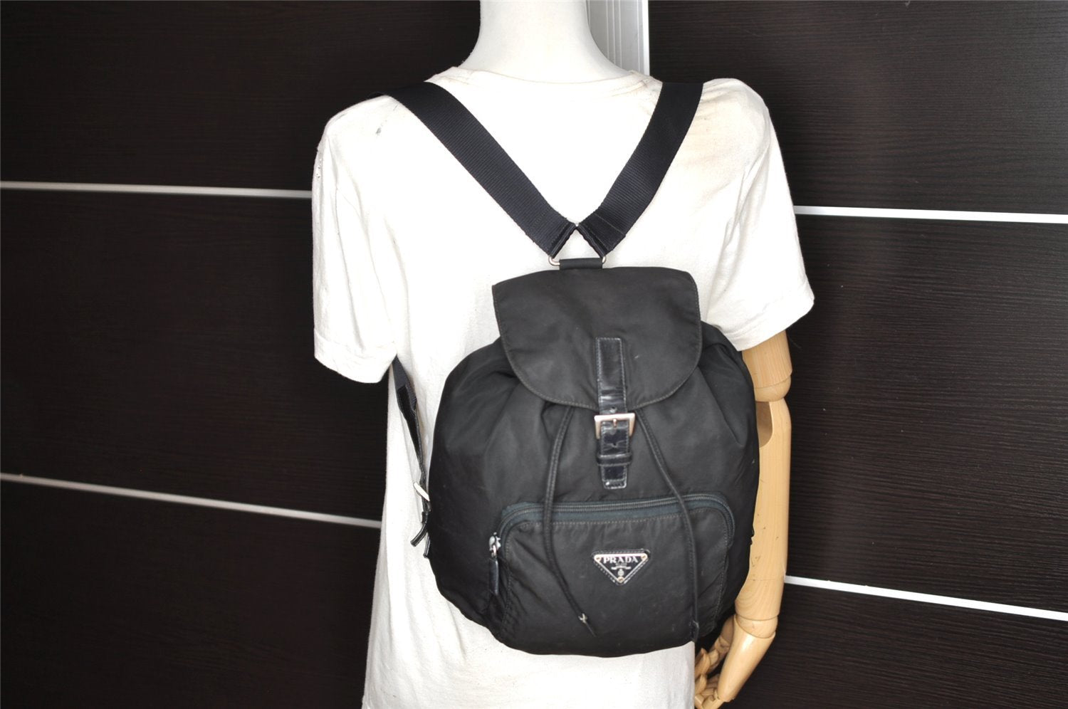 Authentic PRADA Vintage Nylon Leather Drawstring Backpack Black 1555K