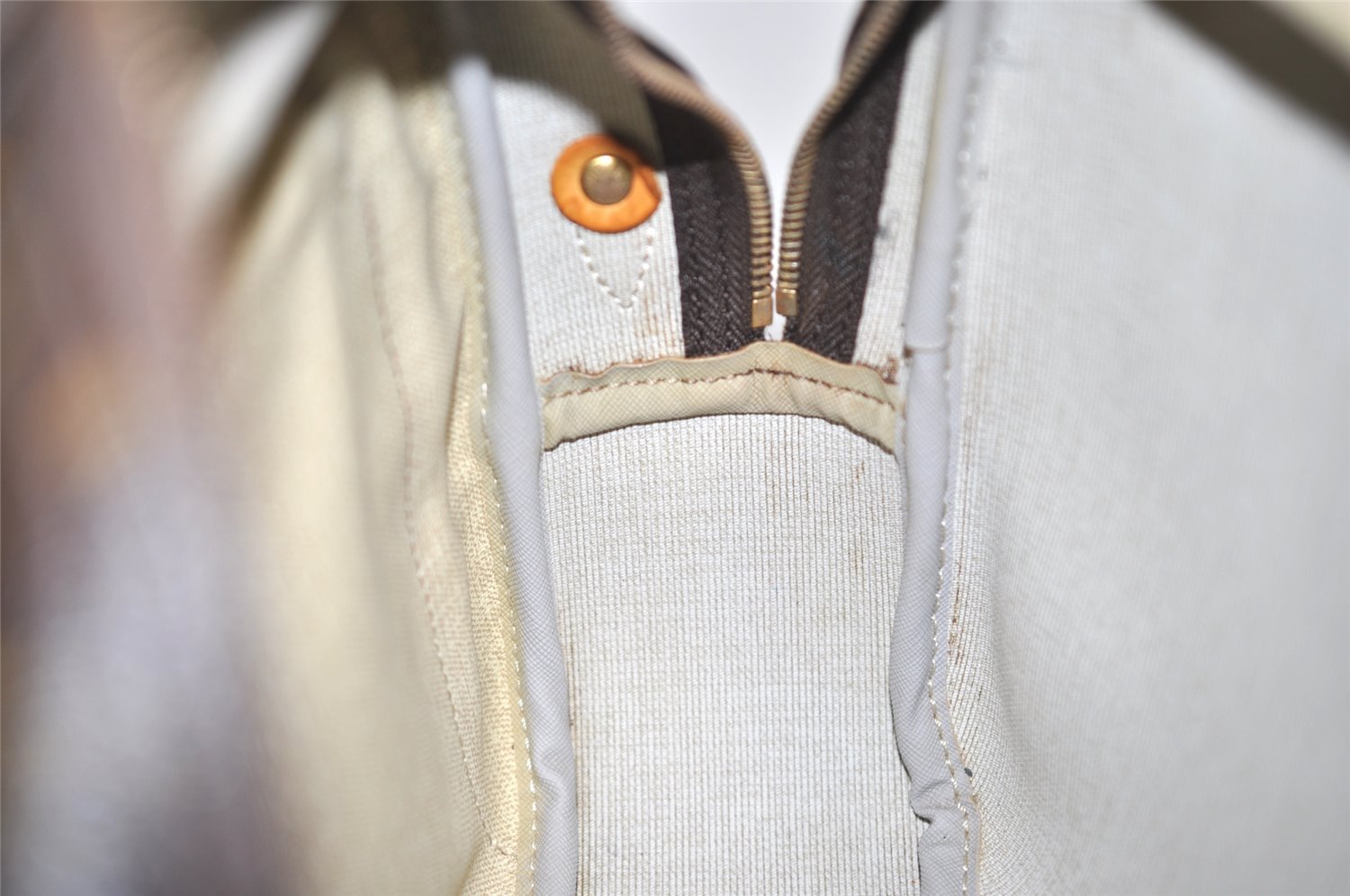 Authentic Louis Vuitton Monogram Reporter PM Shoulder Bag M45254 Junk 1556I