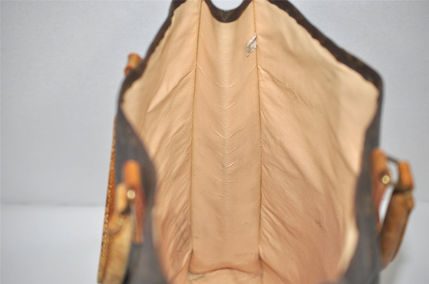 Authentic Louis Vuitton Monogram Sac Plat Hand Tote Bag Old Model LV 1556K