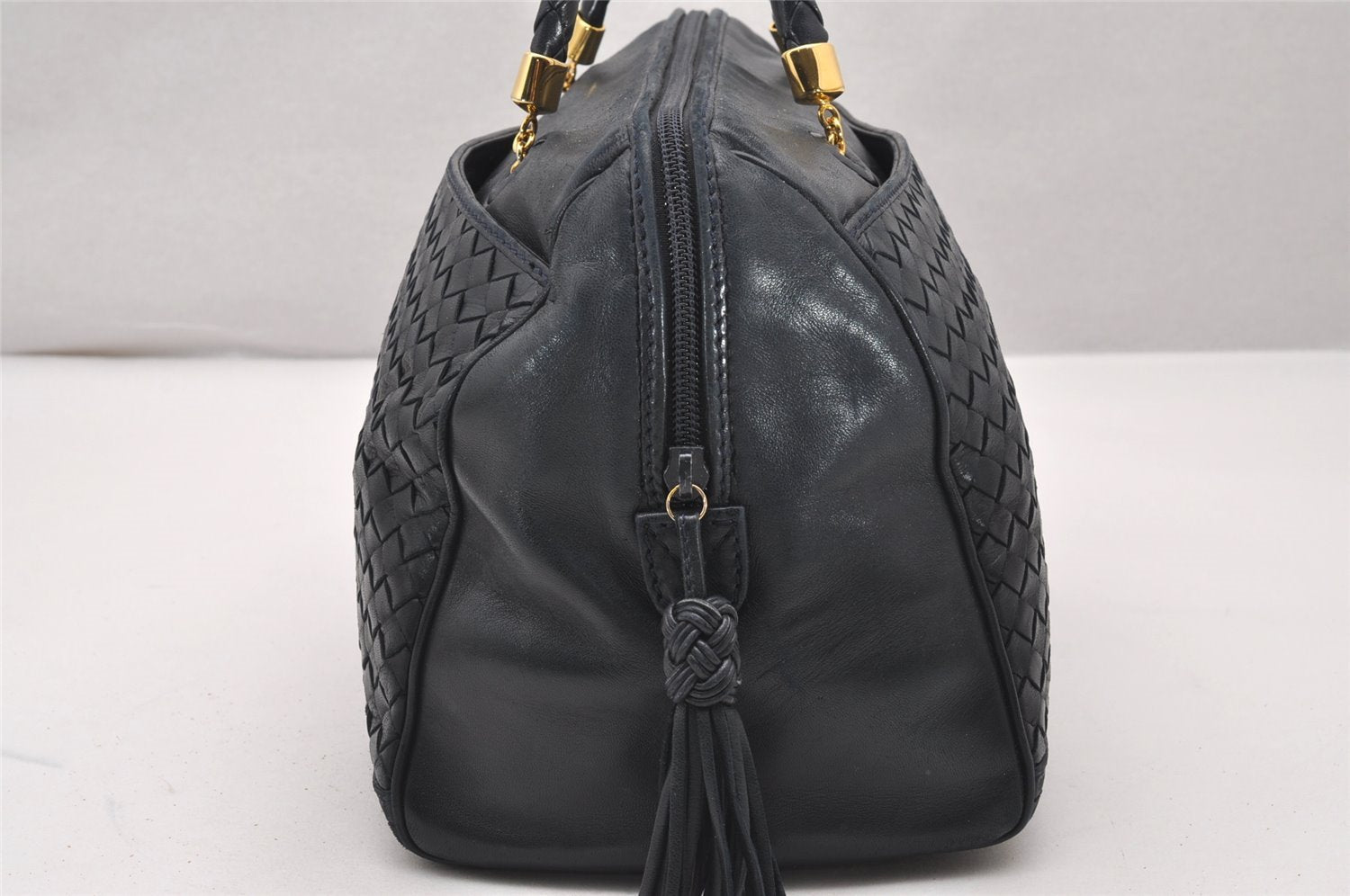 Authentic BOTTEGA VENETA Intrecciato Vintage Leather Hand Bag Black Junk 1557J