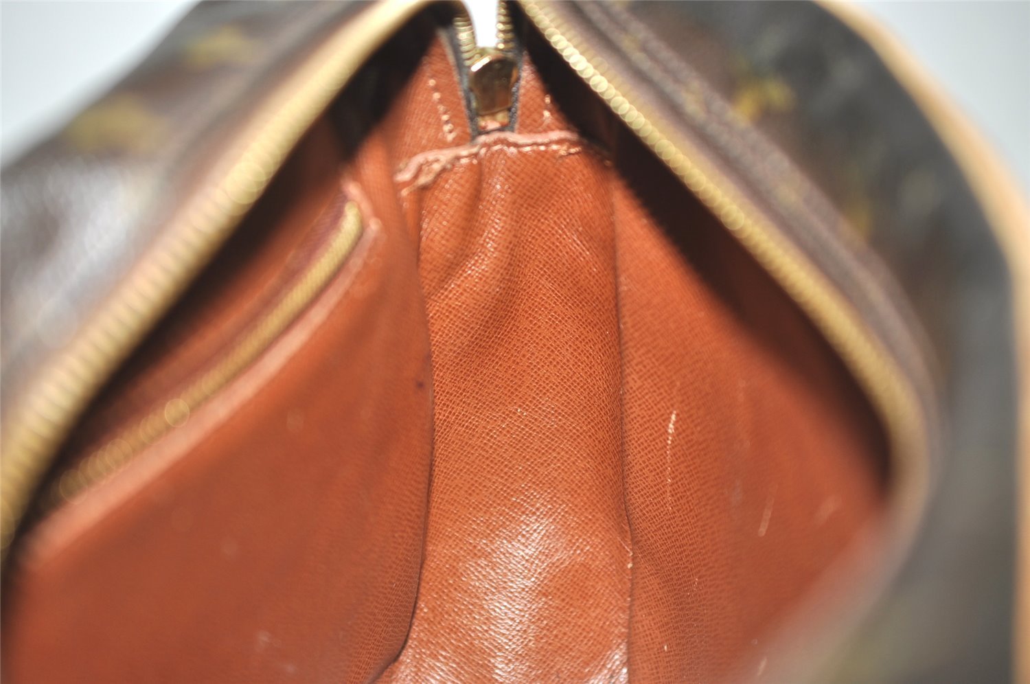 Authentic Louis Vuitton Monogram Nile Shoulder Cross Body Bag M45244 LV 1557K