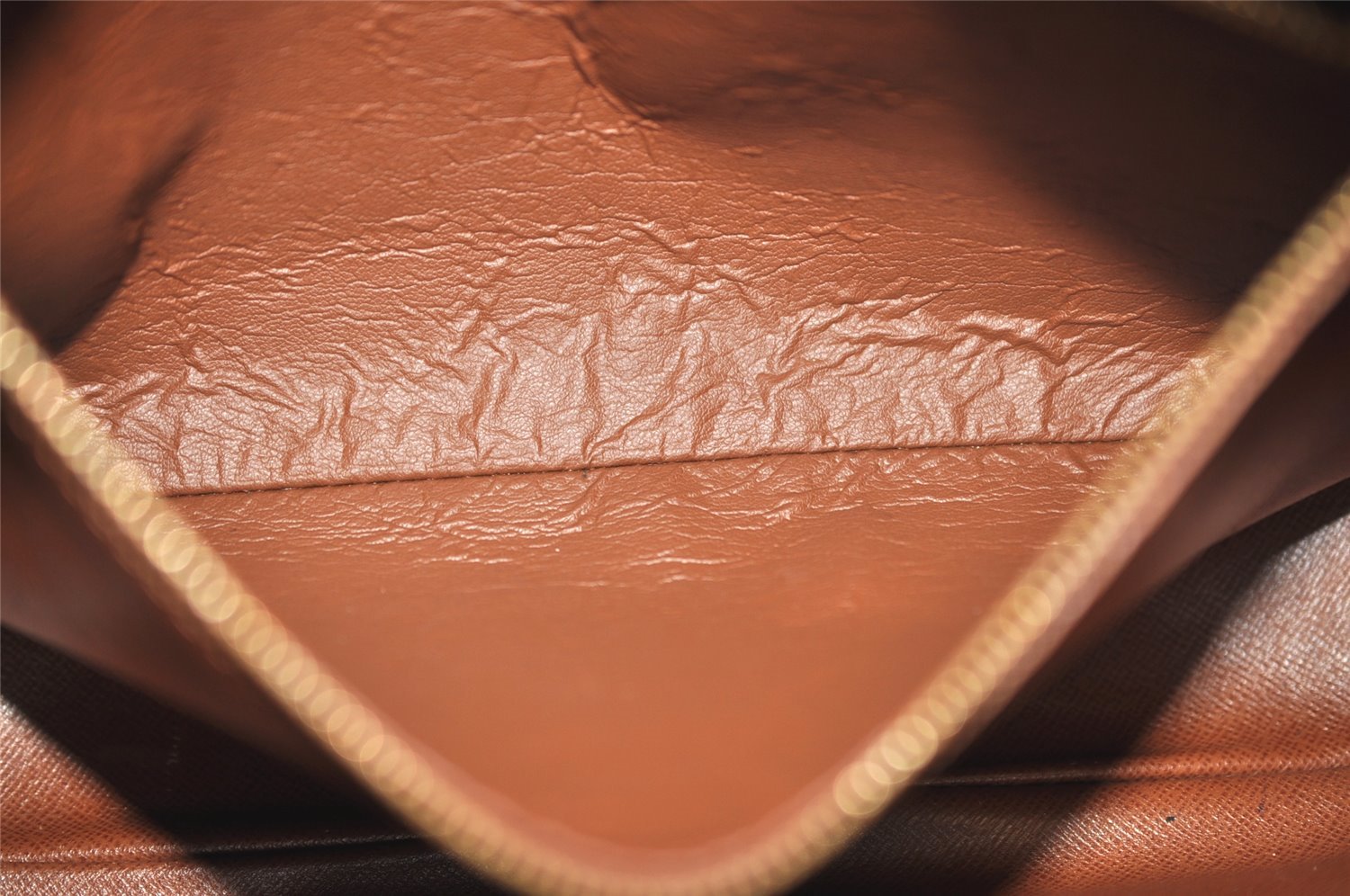 Authentic Louis Vuitton Monogram Nile Shoulder Cross Body Bag M45244 LV 1557K