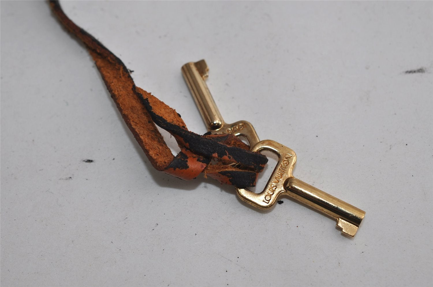 Authentic Louis Vuitton Epi Serviette Conseiller Briefcase Brown M54428 LV 1558I