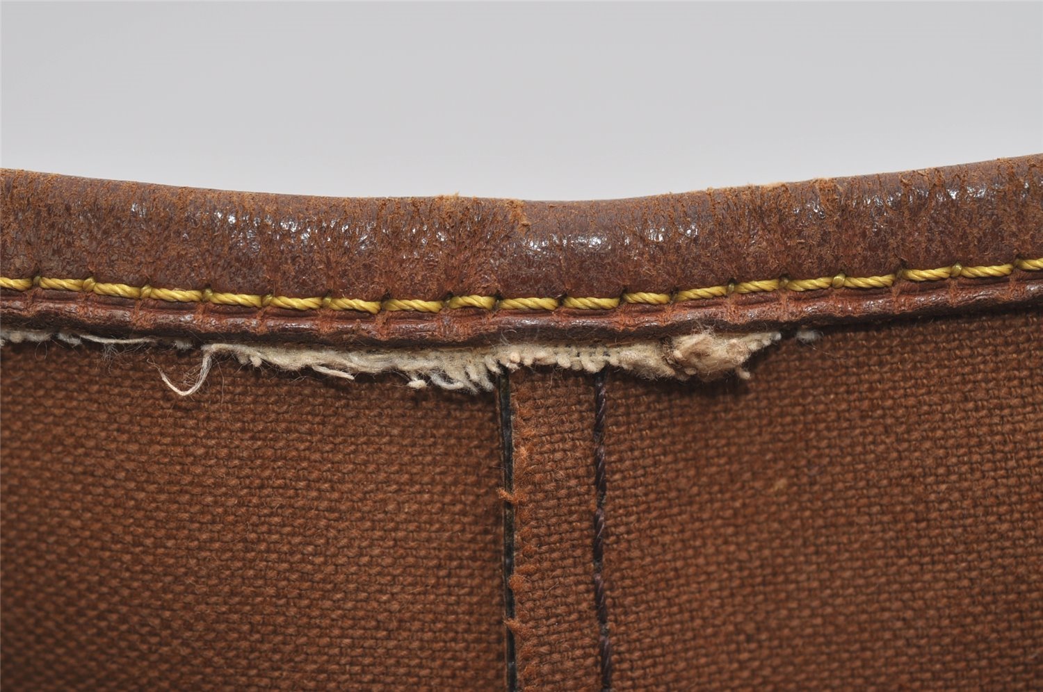 Authentic Louis Vuitton Monogram Bucket GM Shoulder Tote Bag M42236 LV 1564I