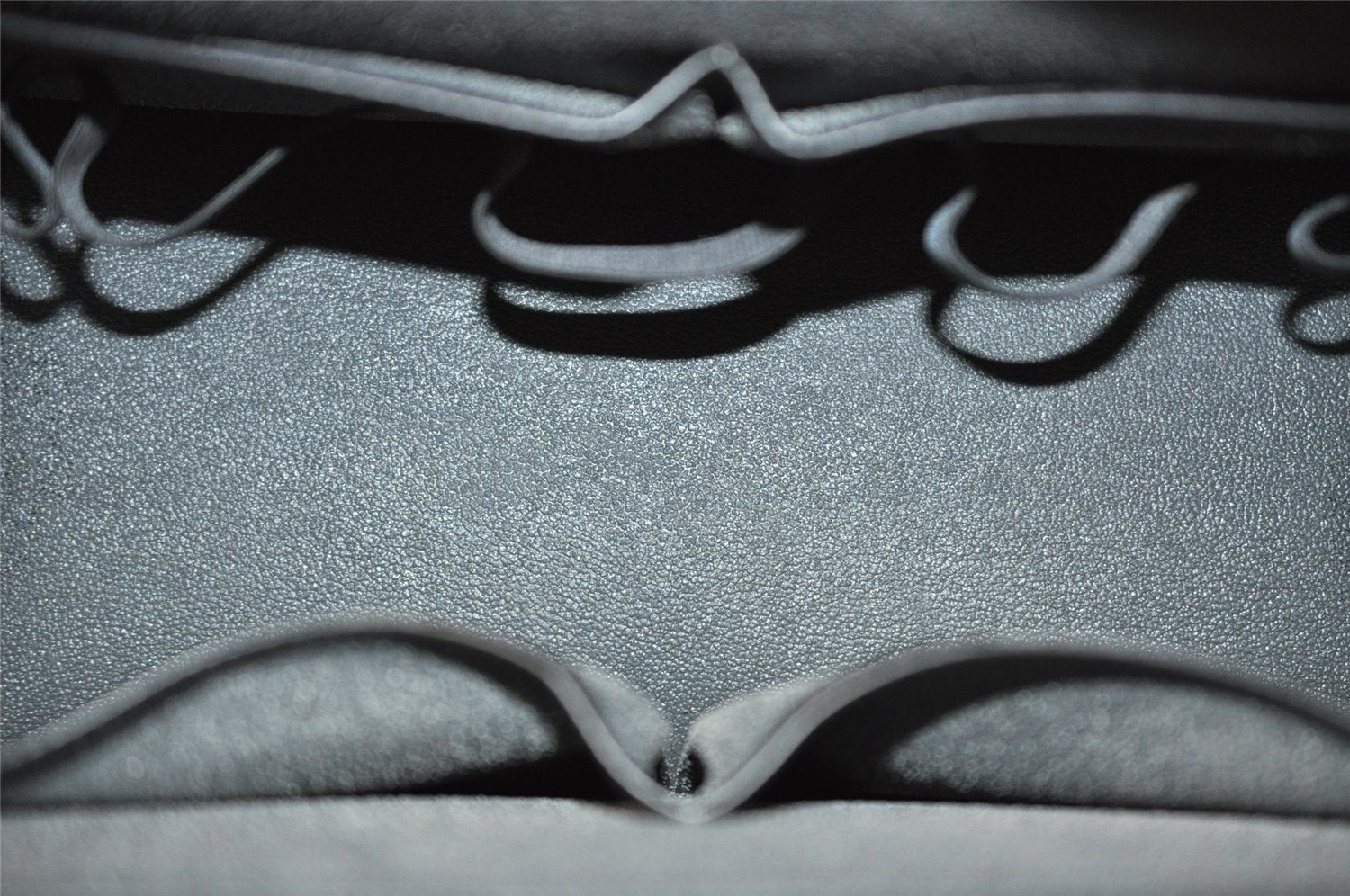 Authentic Louis Vuitton Epi Riviera Hand Bag Black M48182 LV 1567I