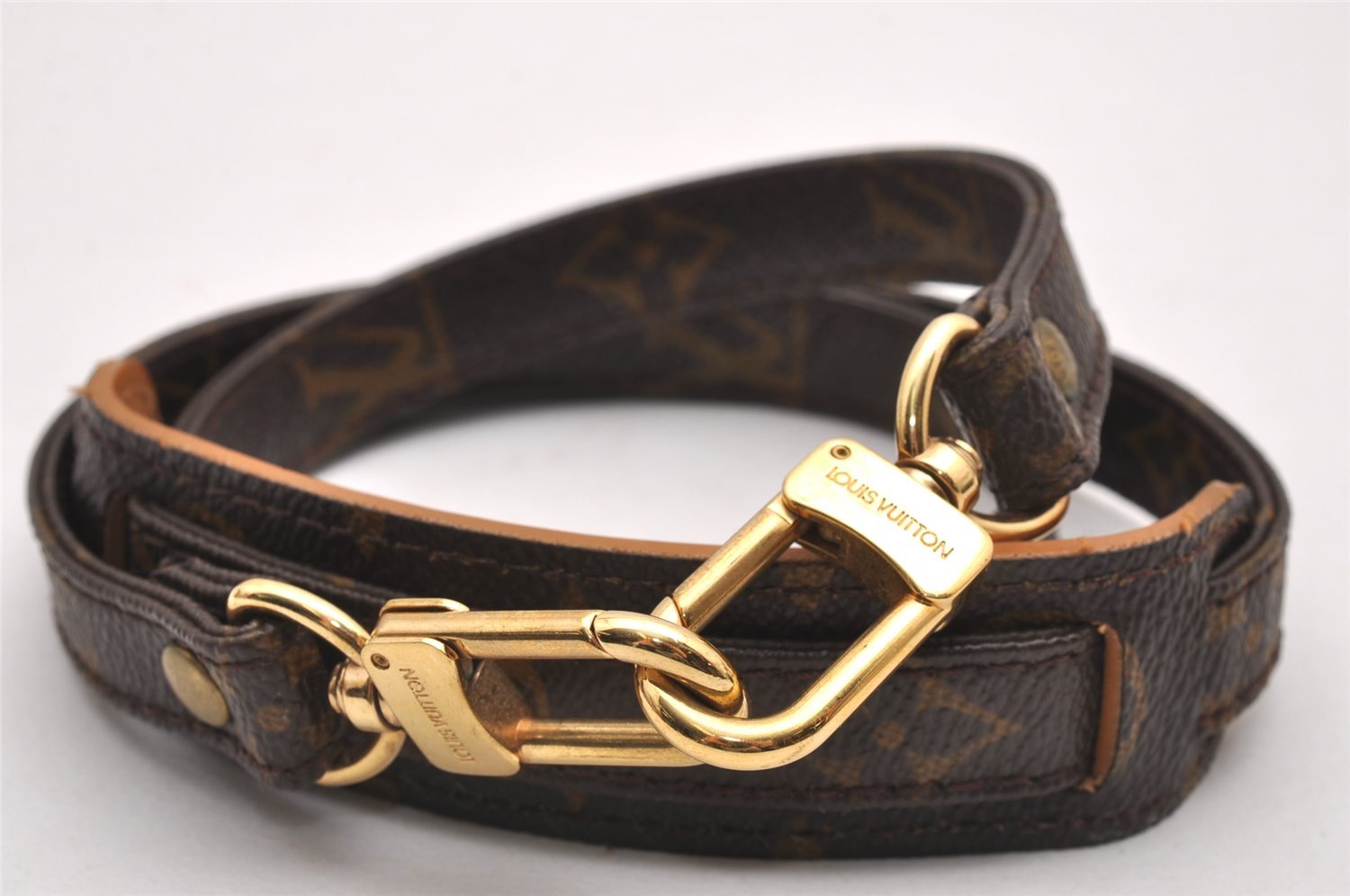 Authentic Louis Vuitton Monogram Shoulder Strap 39