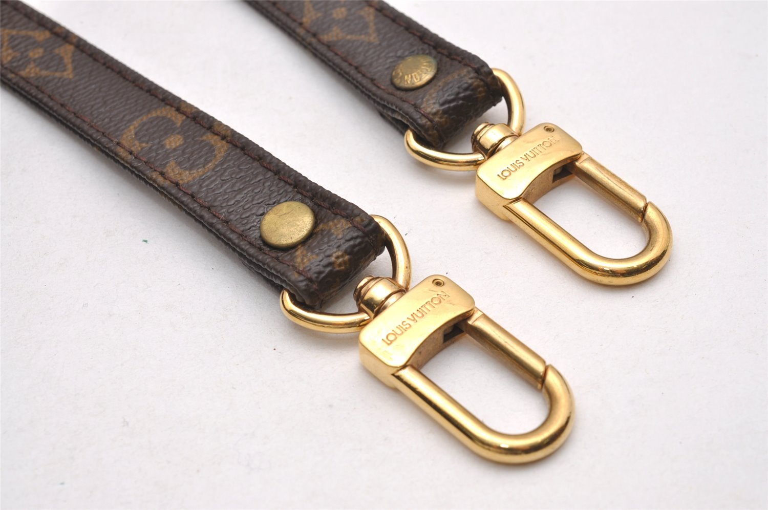 Authentic Louis Vuitton Monogram Shoulder Strap 39