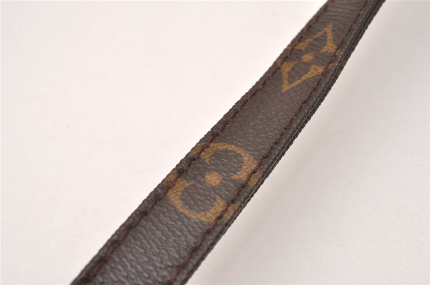 Authentic Louis Vuitton Monogram Shoulder Strap 39