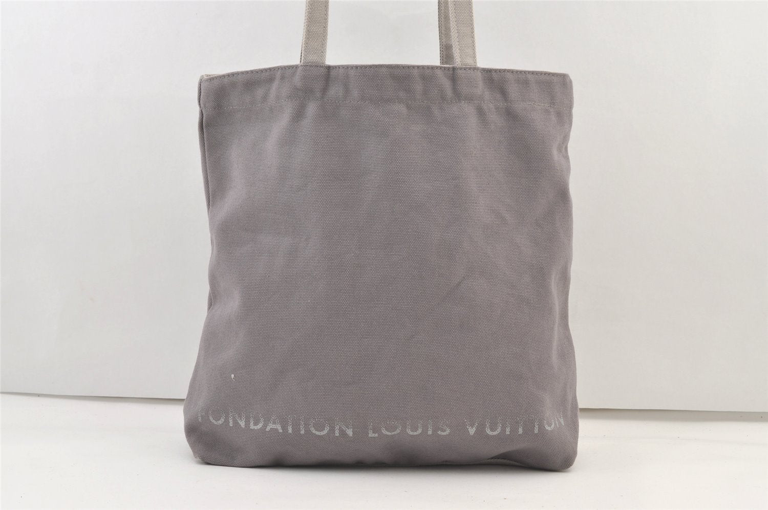 Authentic Louis Vuitton Fondation Exclusive Tote Bag Canvas Gray Purple 1575K