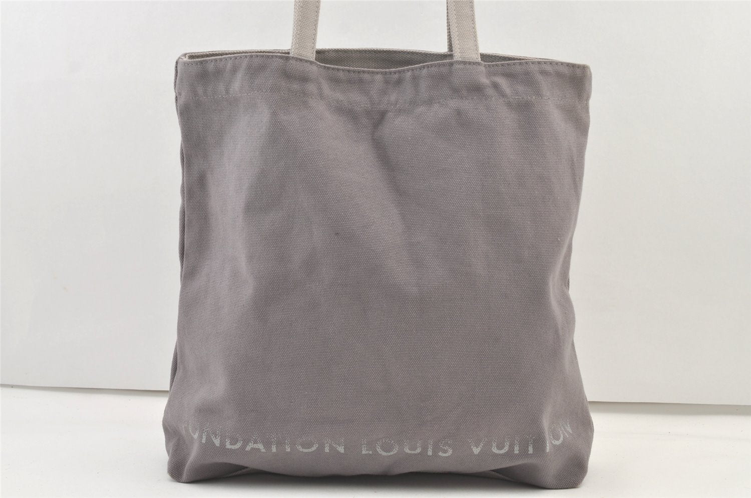 Authentic Louis Vuitton Fondation Exclusive Tote Bag Canvas Gray Purple 1575K