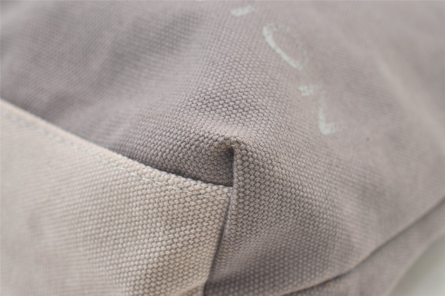 Authentic Louis Vuitton Fondation Exclusive Tote Bag Canvas Gray Purple 1575K