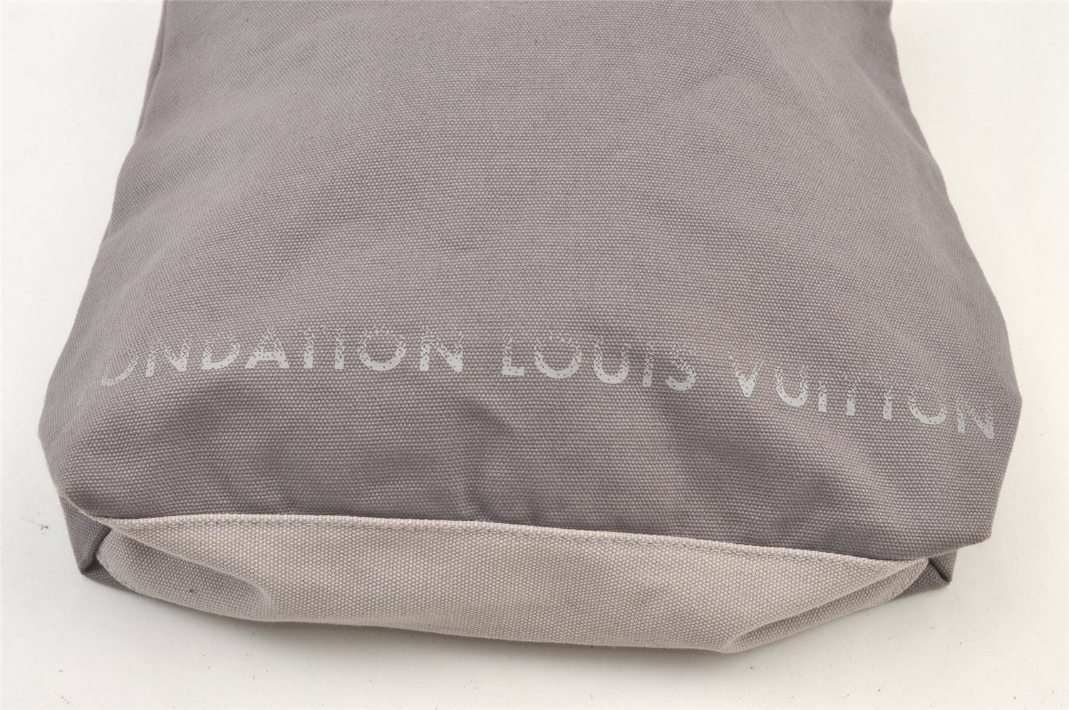 Authentic Louis Vuitton Fondation Exclusive Tote Bag Canvas Gray Purple 1575K