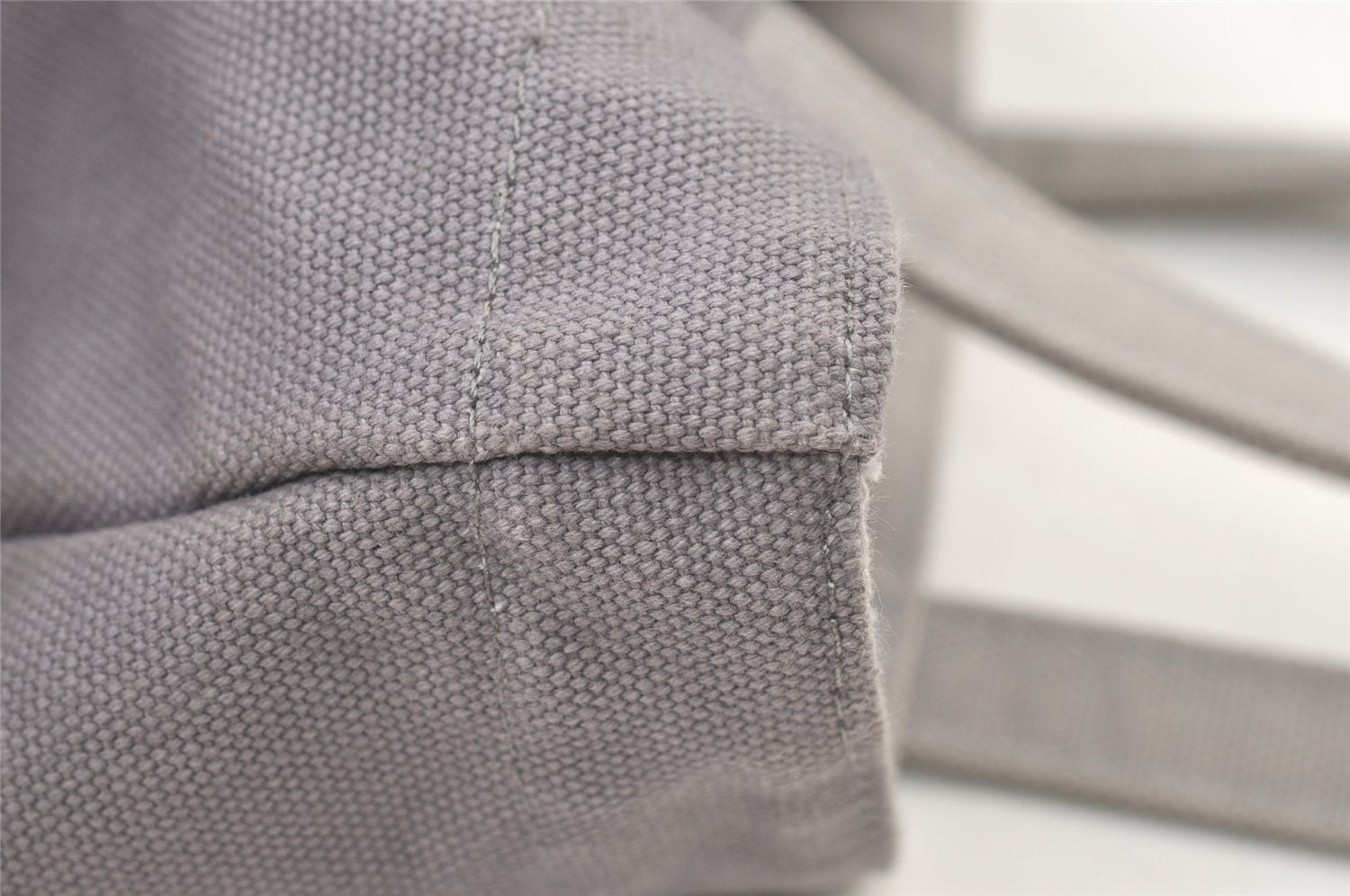 Authentic Louis Vuitton Fondation Exclusive Tote Bag Canvas Gray Purple 1575K