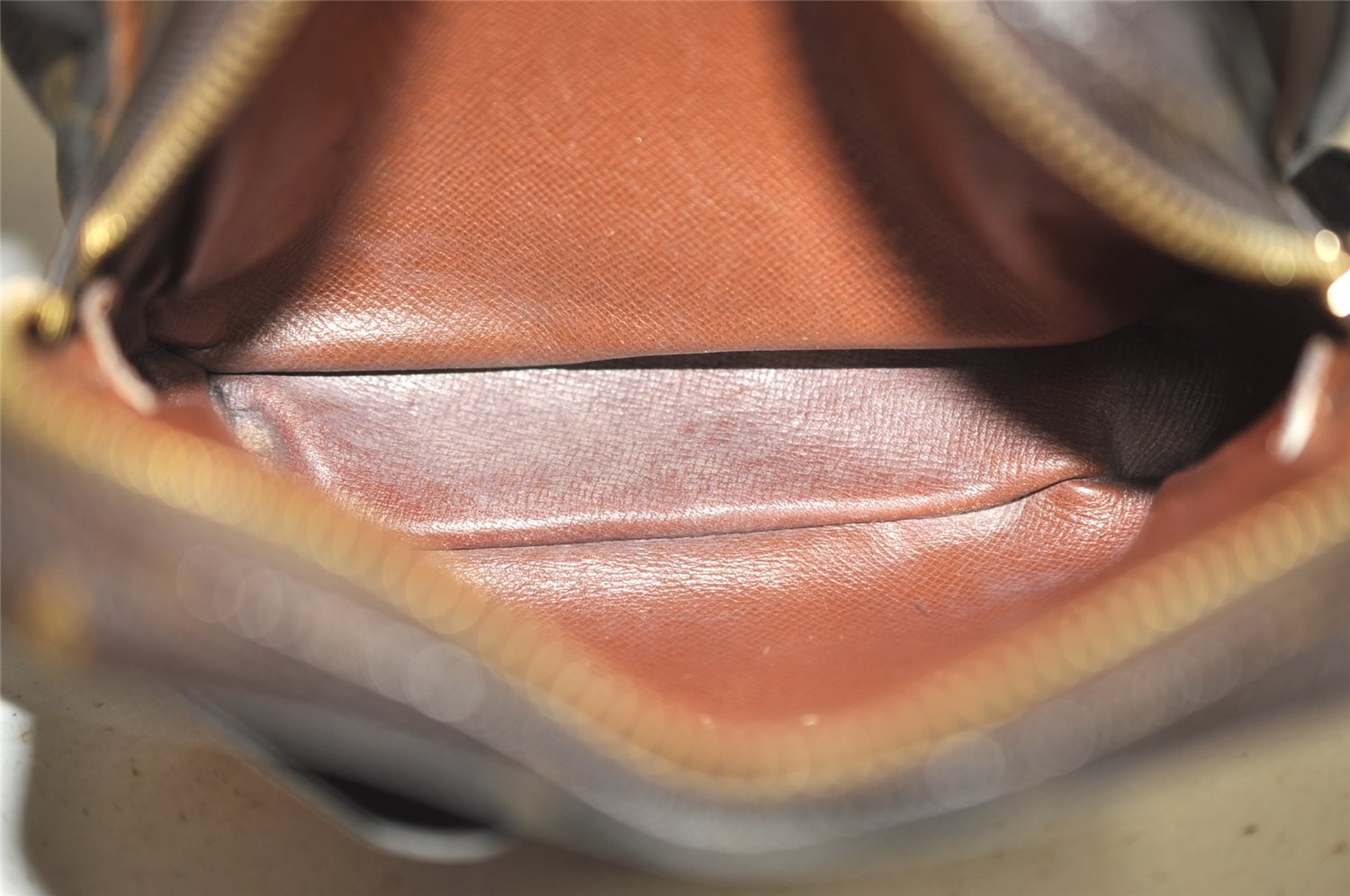 Authentic Louis Vuitton Monogram Amazone Shoulder Cross Body Bag M45236 LV 1576I