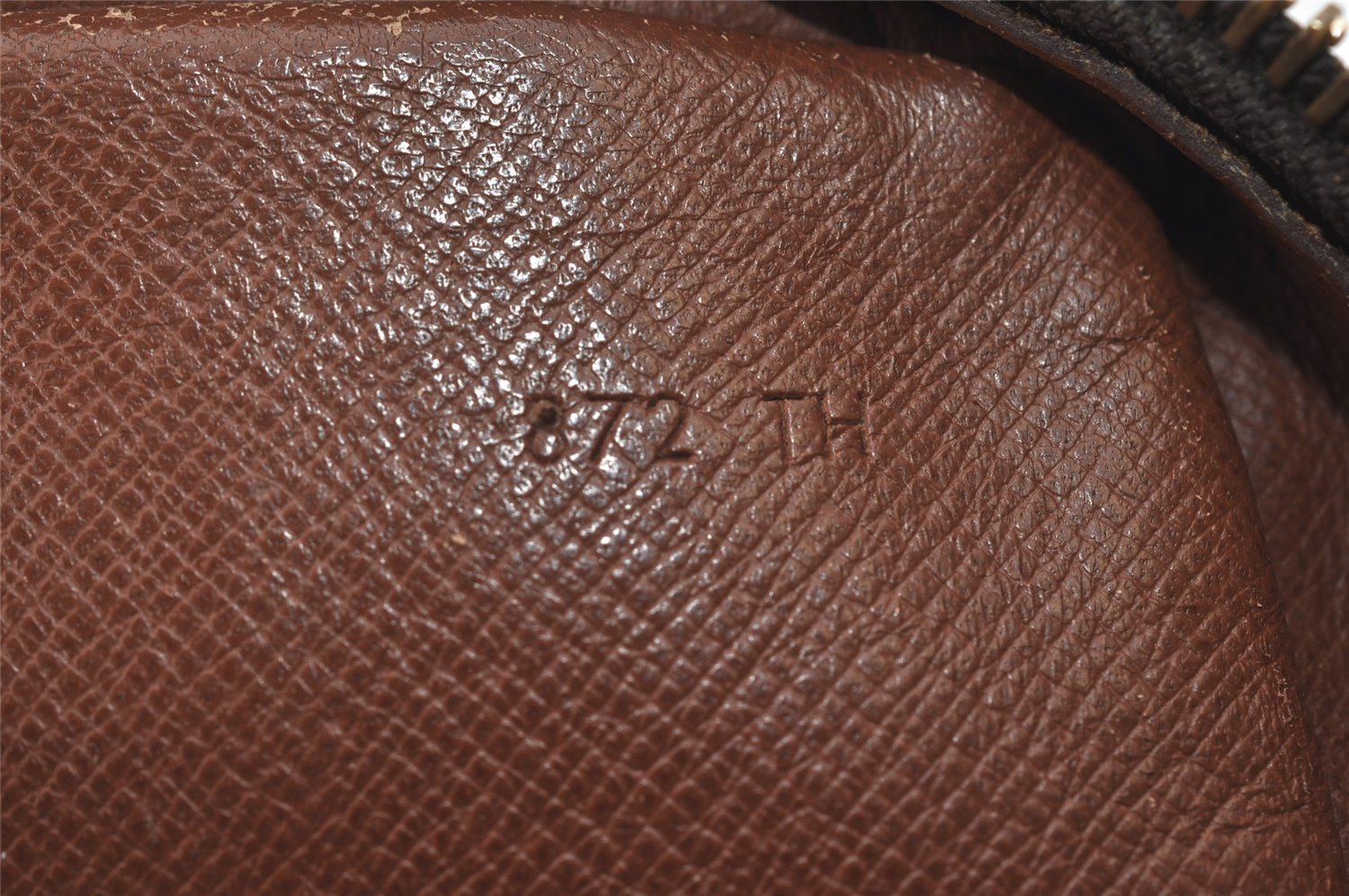 Authentic Louis Vuitton Monogram Amazone Shoulder Cross Body Bag M45236 LV 1576I