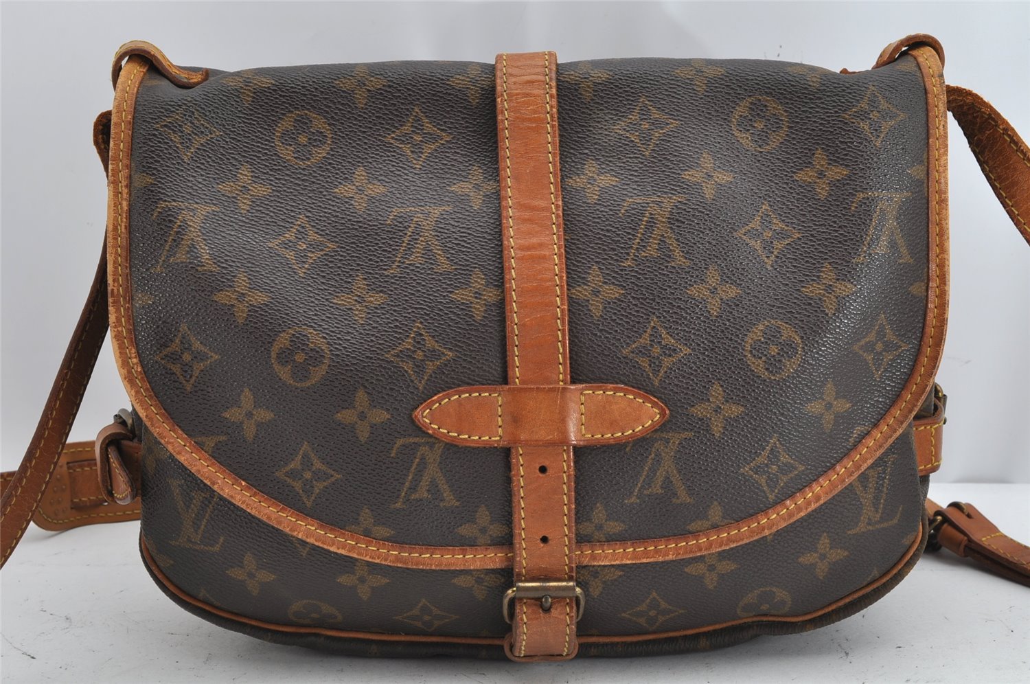 Authentic Louis Vuitton Monogram Saumur 30 Shoulder Cross Bag M42256 LV 1576K