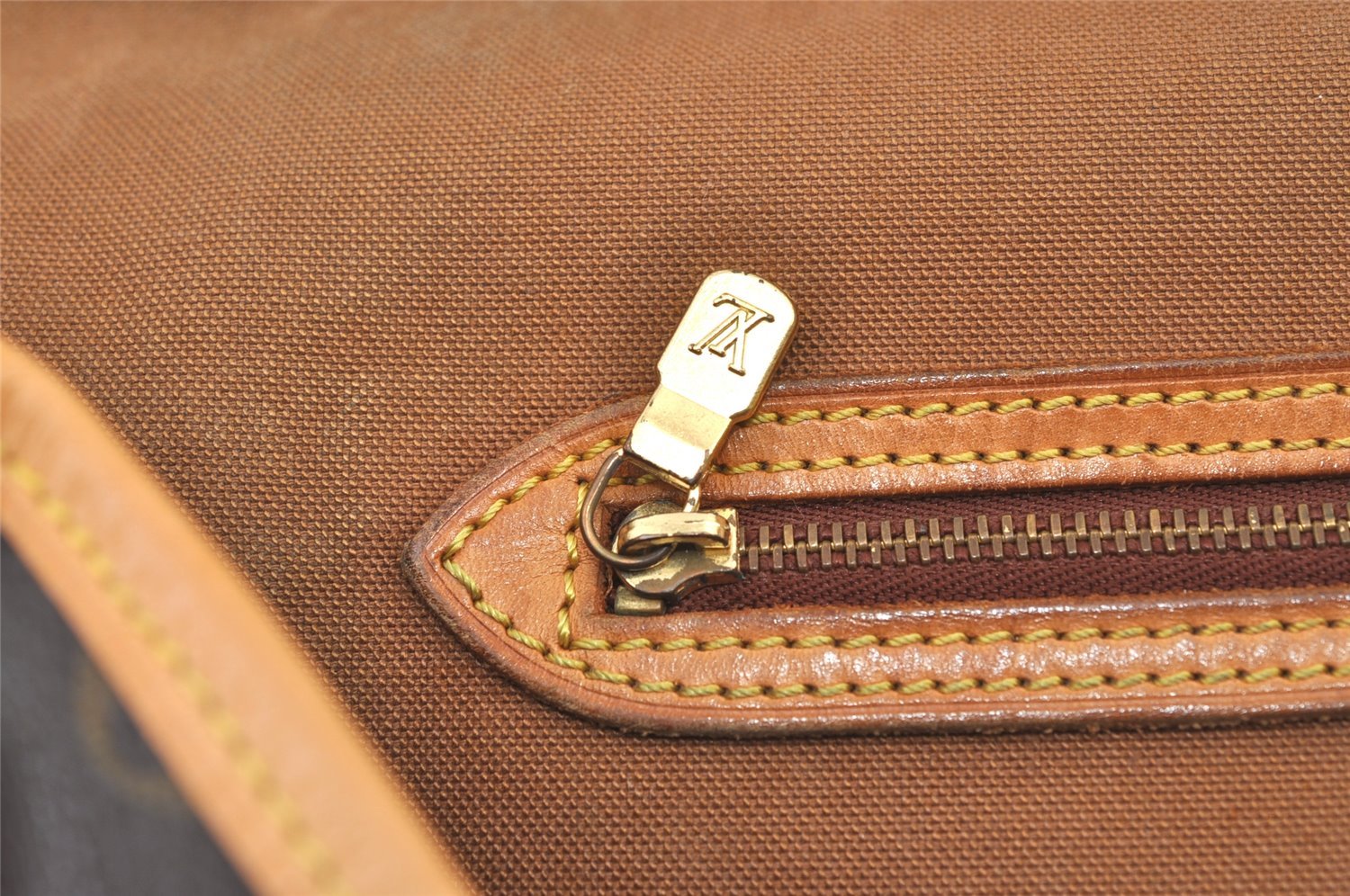 Authentic Louis Vuitton Monogram Gibeciere GM Shoulder Cross Bag M42246 LV 1581K