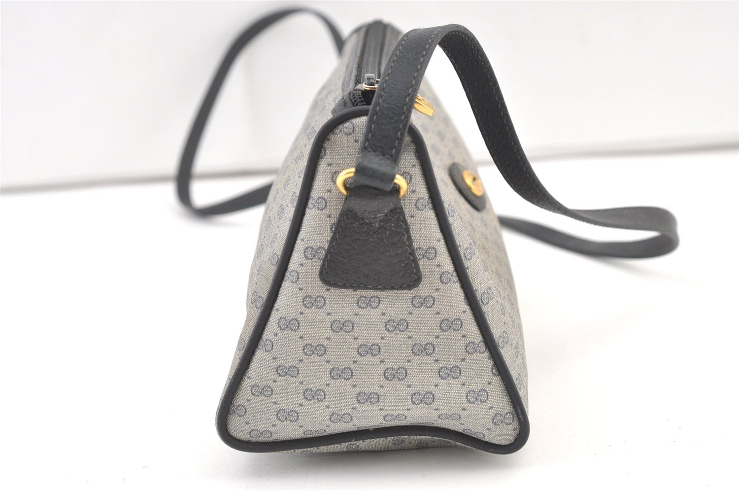 Authentic GUCCI Micro GG PVC Leather Shoulder Cross Body Bag Navy Blue 1583K