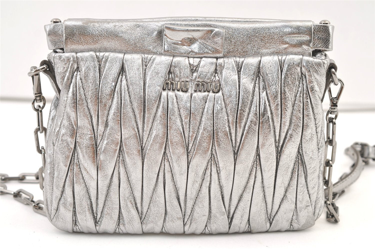 Authentic MIU MIU Matelasse Leather Chain Shoulder Cross Bag Purse Silver 1586K